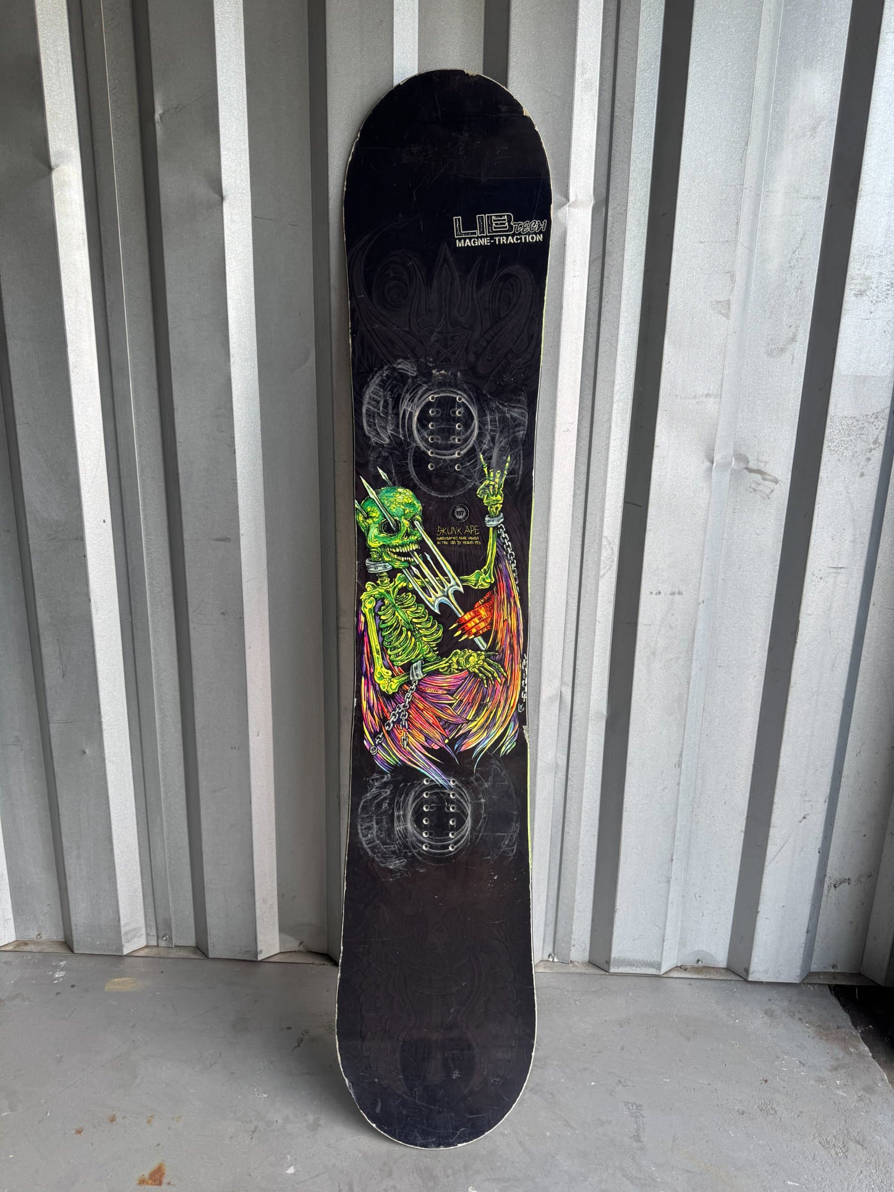 Lib Tech Skunk Ape Snowboard 157cm Magne-Traction Skeleton Graphic USA Good