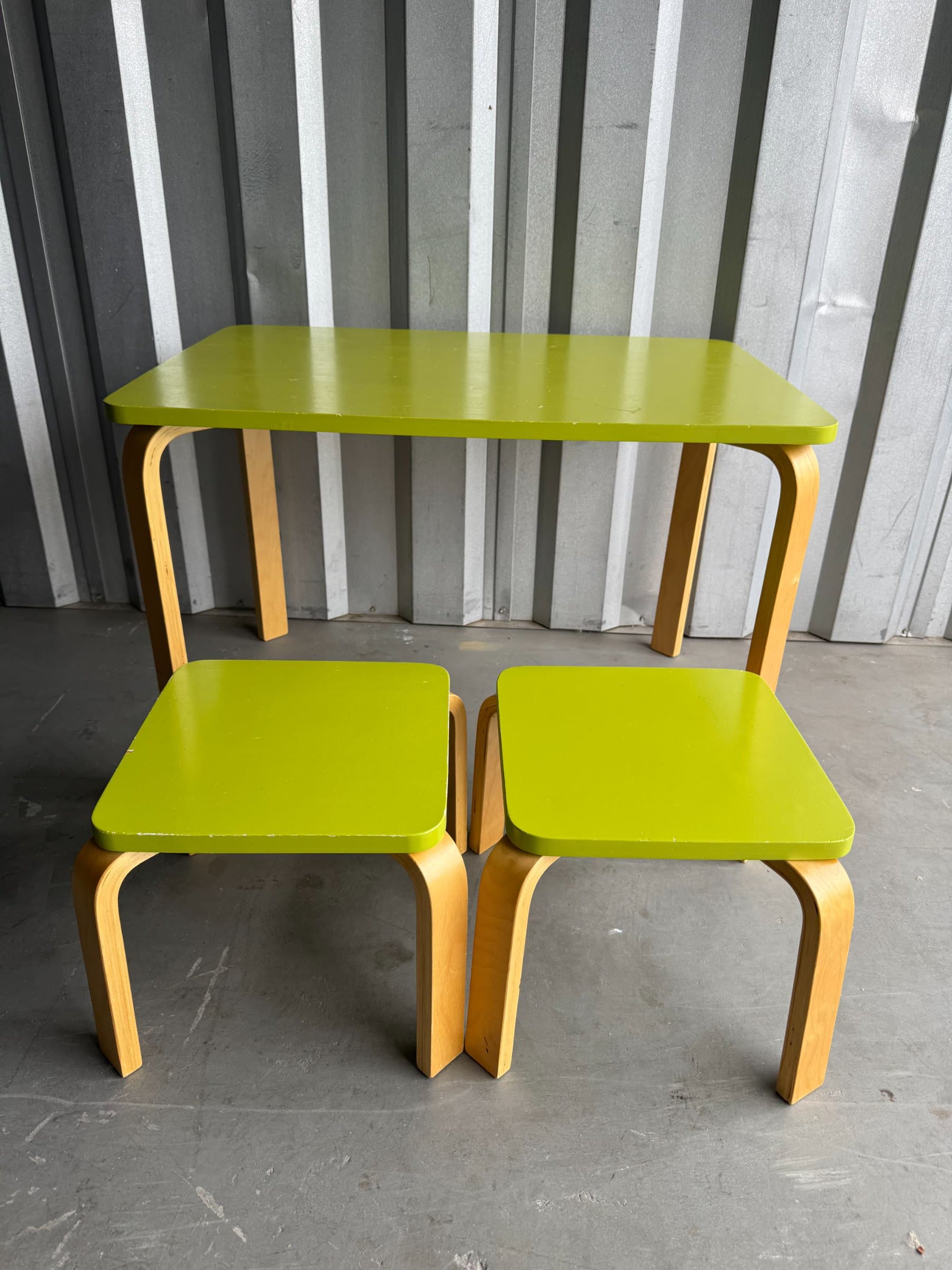 Bentwood Birch Kids Table 2 Stools Set Green Laminate Top Mid-Century Style