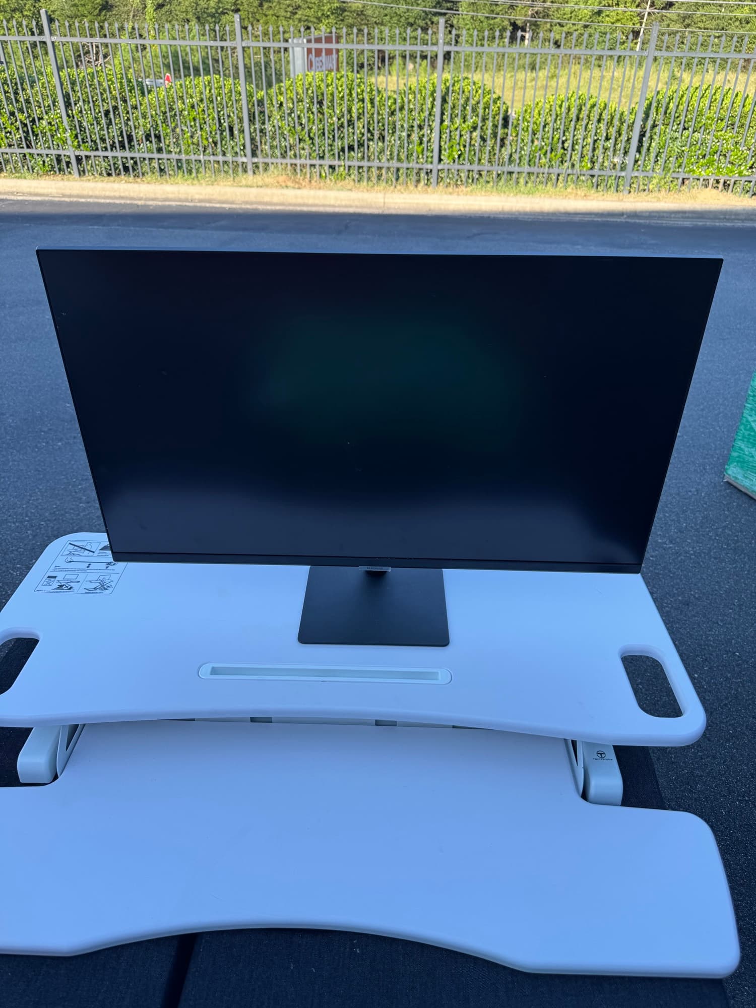 Samsung M7 S32AM70GUN 32in 4K UHD Smart Monitor Black HDR10 USB-C Very Good